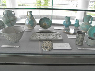 ペルシャ陶器、展示の様子