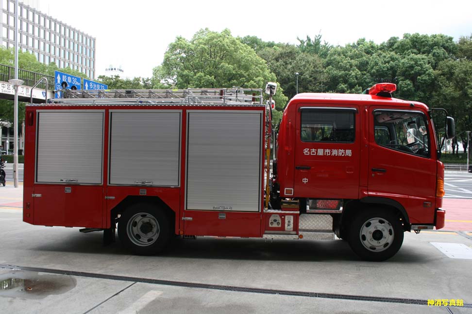 名古屋市消防局・東京消防庁・八方面ハイパー 133