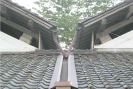 山居倉庫の屋根